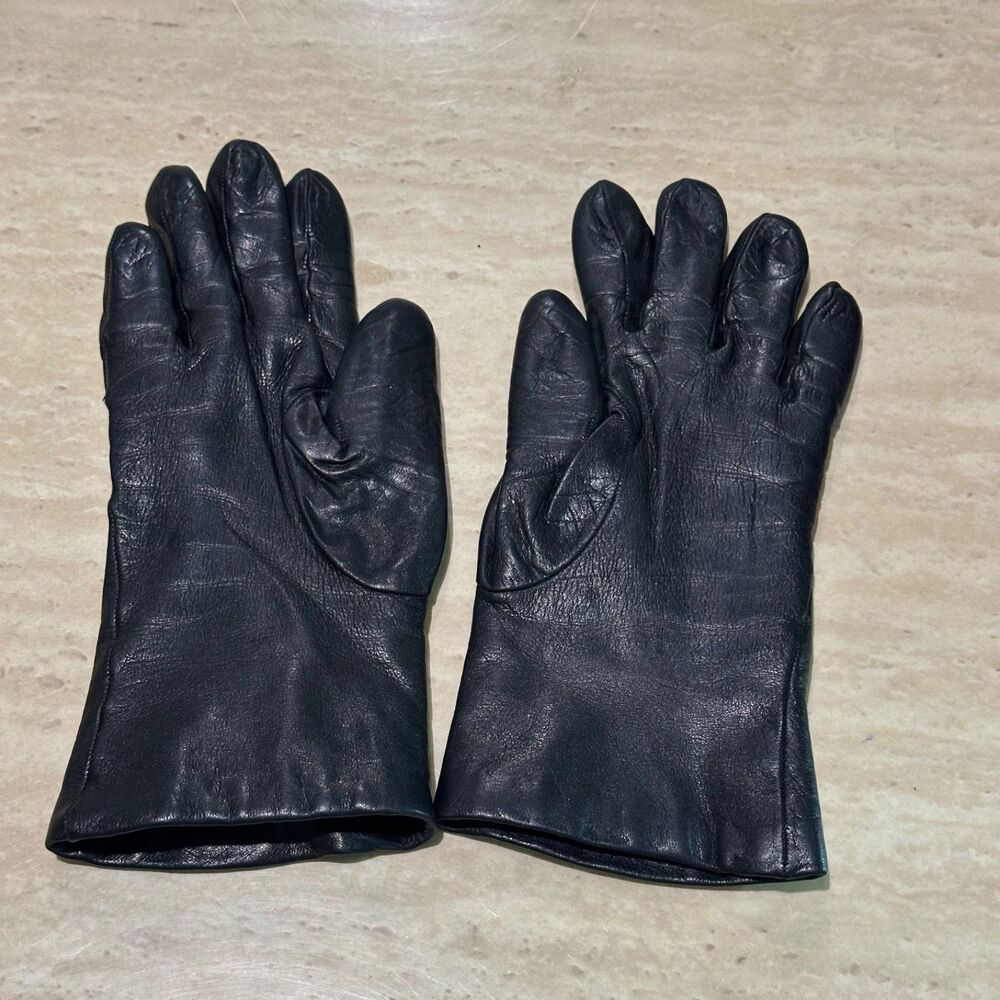 Coach Women's Black Leather Gloves 100% Cashmere Lined Size 6.5 Small Luxury